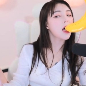 朴秀雅韩国BJ超辣热舞视频12部3G湿身诱惑