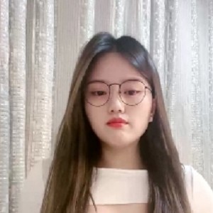 眼镜学妹姿势合集8部855MB御姐风范