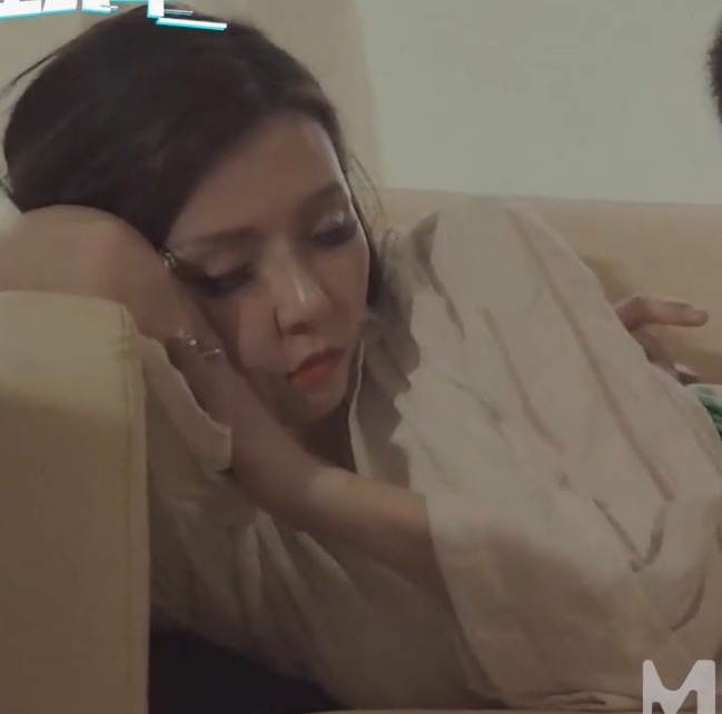 推特凌薇私藏视频合集14部8.77G腰臀杀疯了