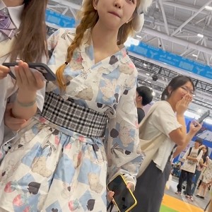 KFC肉丝少妇三部曲394MB粉透珍藏