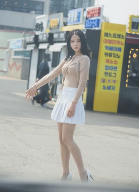 推特Yeha珍藏视频17部14G太顶了