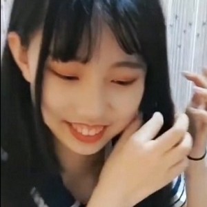 闺蜜互动樱子七七直播剪辑99部49.2g超满足