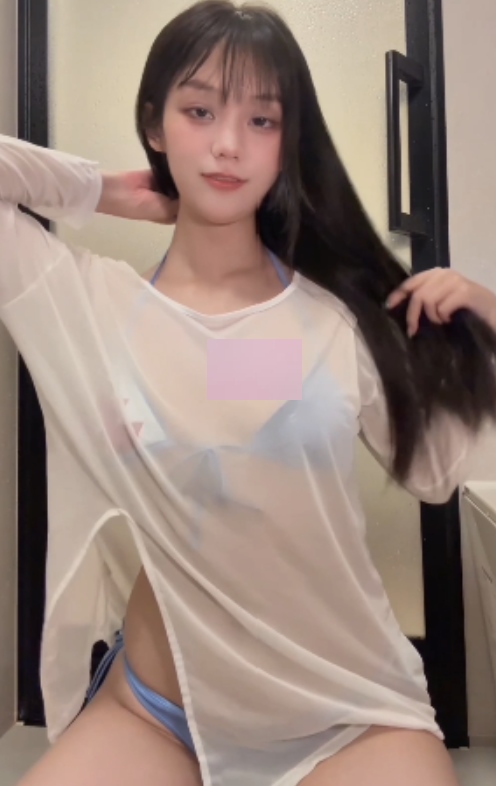 热舞玉米推特2部2.7GB诱人