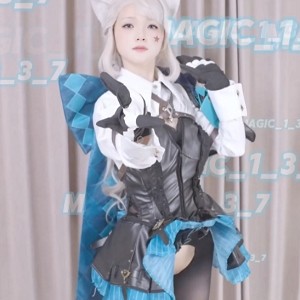 埋导演cos主题7V合集3.08G推特展示