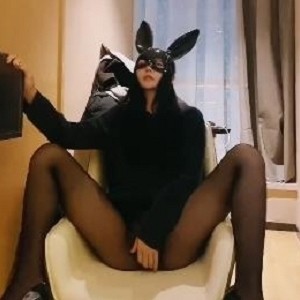 推特Vivian超薄线袜退圈合集88V50G太顶了