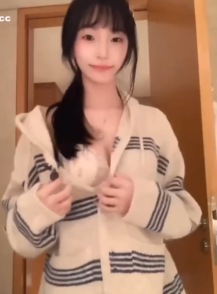 B站栗荔zzz私拍视频15部338MB超顶