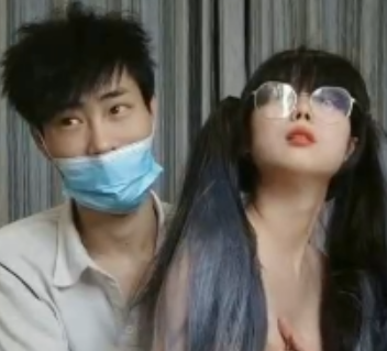 推特双马尾真实情侣30部28G收藏必备