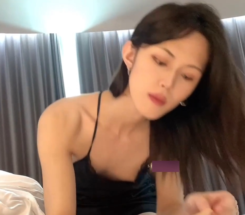 推特是桃子吖伪娘嘴上功夫视频1V349MB技术流