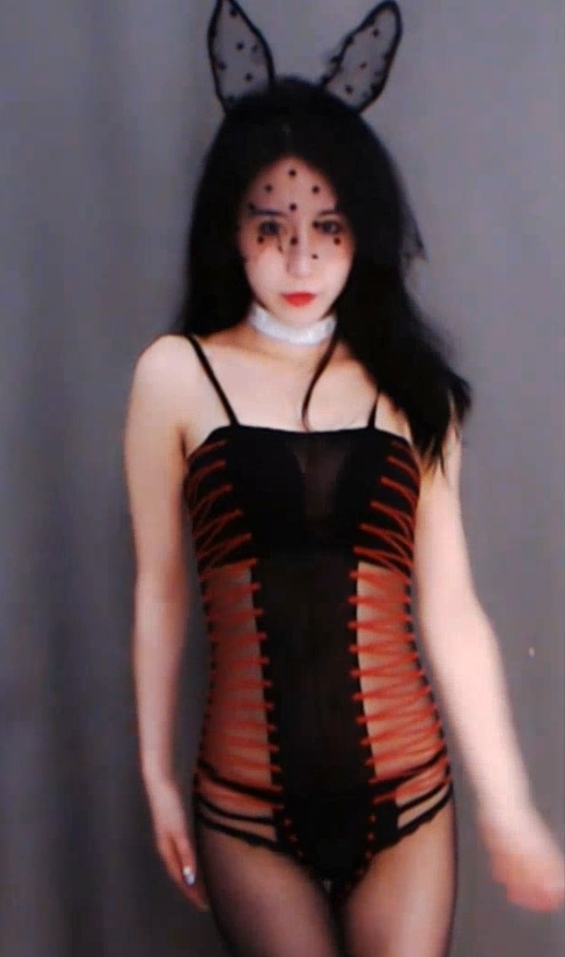 何成琳斗鱼经典定制视频27部3.6G