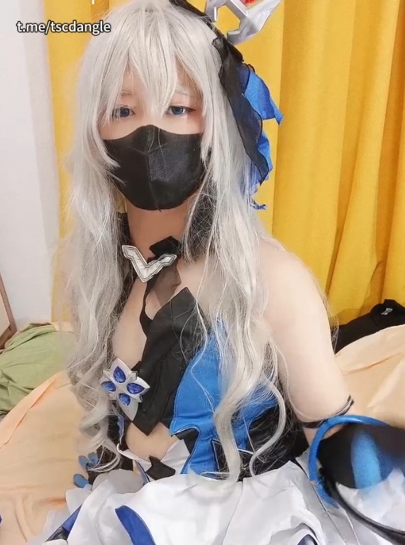 推特伪娘水银灯布洛妮娅COS视频合集1部600MB绝赞