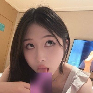 推特小美妖欣宝清纯TS妹子1部442M太诱人