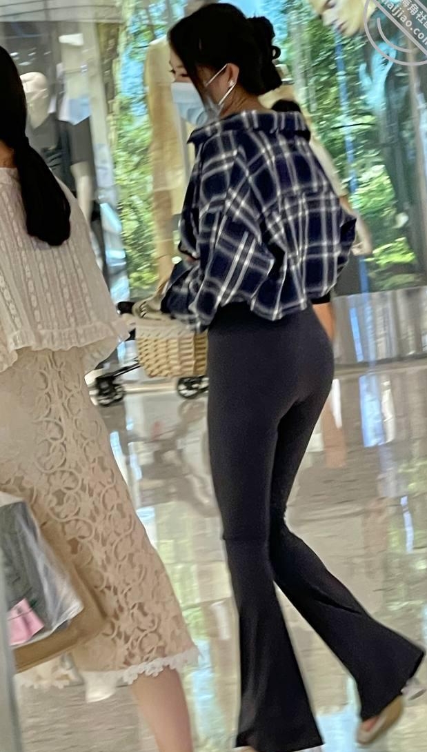 海角新婚弟媳绝密剧情50部2.84G展示