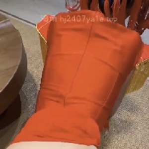 跨年特辑旗袍姐姐喷泉秀1V311M超润