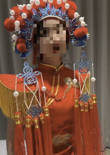 跨年特辑旗袍姐姐喷泉秀1V311M超润