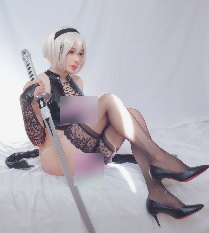 推特Lilya紧身球衣伪娘4v492M优质尤物