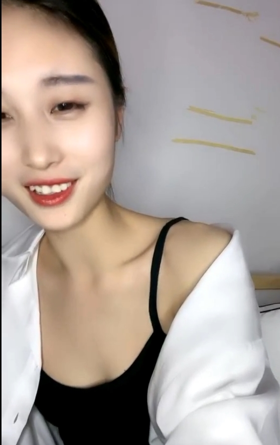 小九九辣妹43部热舞珍藏23.8G身段太惹火