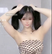 清纯女神以曼露脸闪现375MB极致萌态
