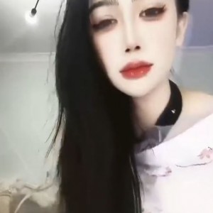 绿茶脸李大嘴抖音热舞合集5部，251MB好身材大长腿