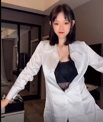 大球女神抖球热舞合集满满350M