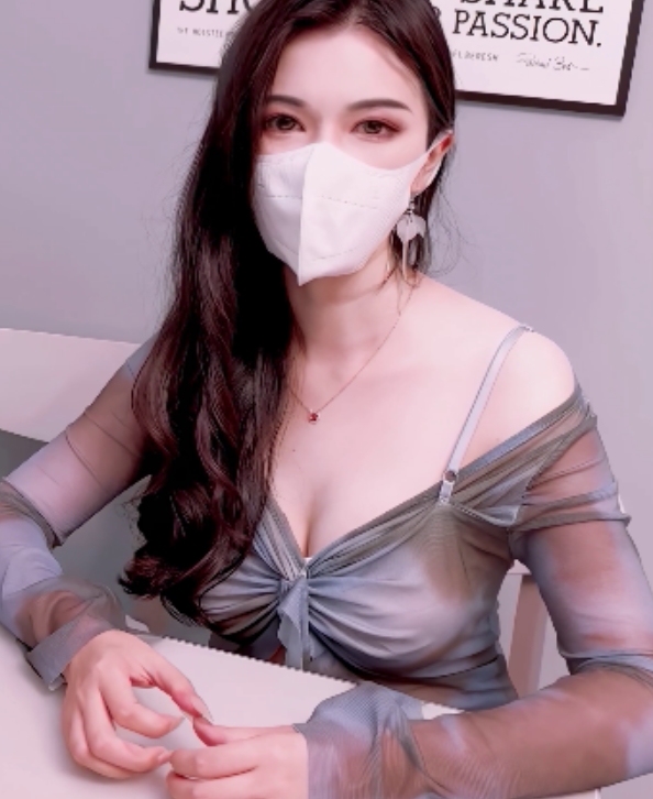 57.4g狐不妖推特劲舞74V合集黑丝女教师辣眼极了