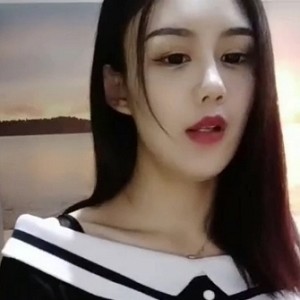 推特小妖精私拍23V合集15G绝美身段