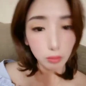 清纯反差G奶女神9部私密圈超美互动洗澡1.1G太丰腴